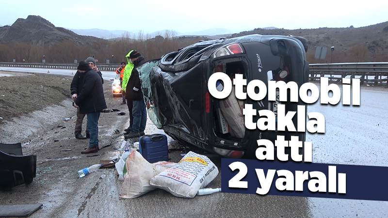 Kaygan yolda virajı alamayan otomobil takla attı