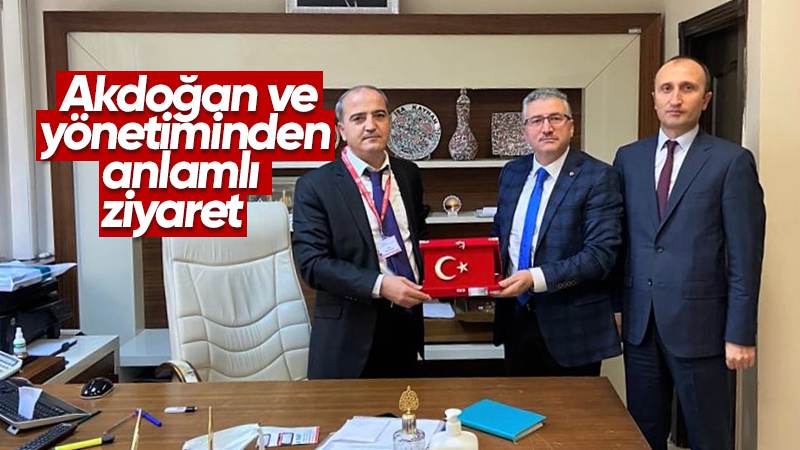 Akdoğan ve yönetiminden anlamlı ziyaret 