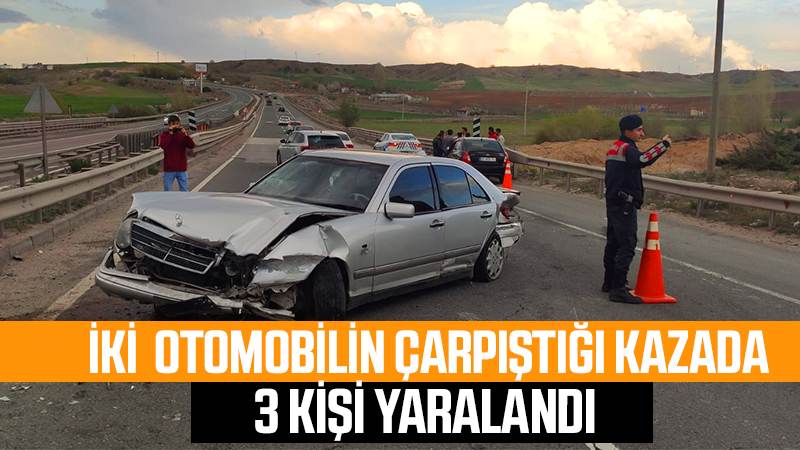 İki otomobilin çarpıştığı kazada 3 kişi yaralandı