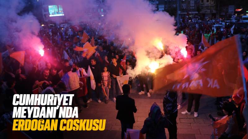 Cumhuriyet Meydanı’nda Erdoğan coşkusu 