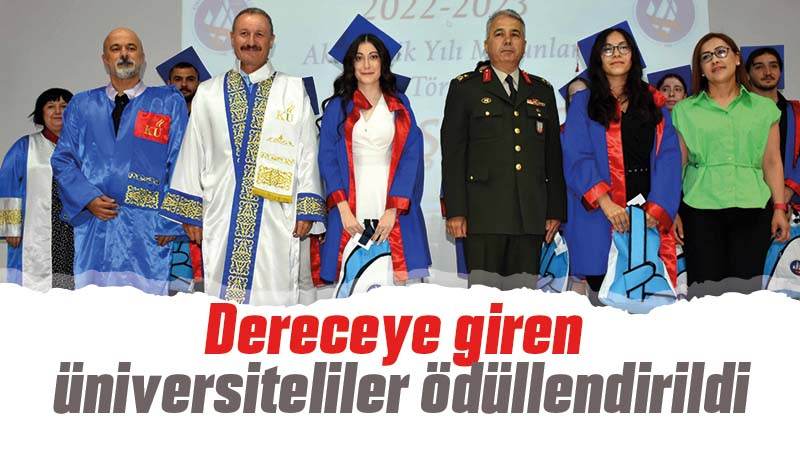 Dereceye giren üniversiteliler ödüllendirildi