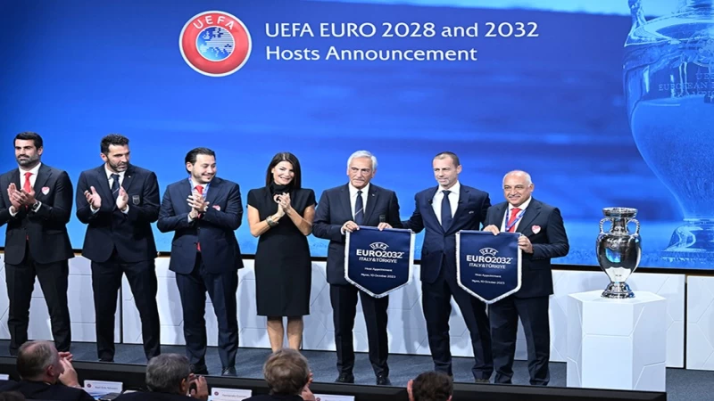 EURO 2032 Türkiye'de oynanacak 