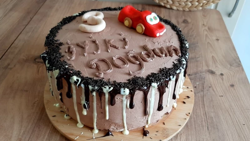 Evde doğum günü pastası nasıl yapılır?