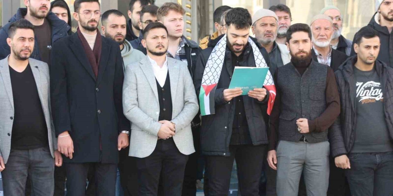 TÜGVA Mensupları Kudüs İçin Sabah Namazında Buluştu