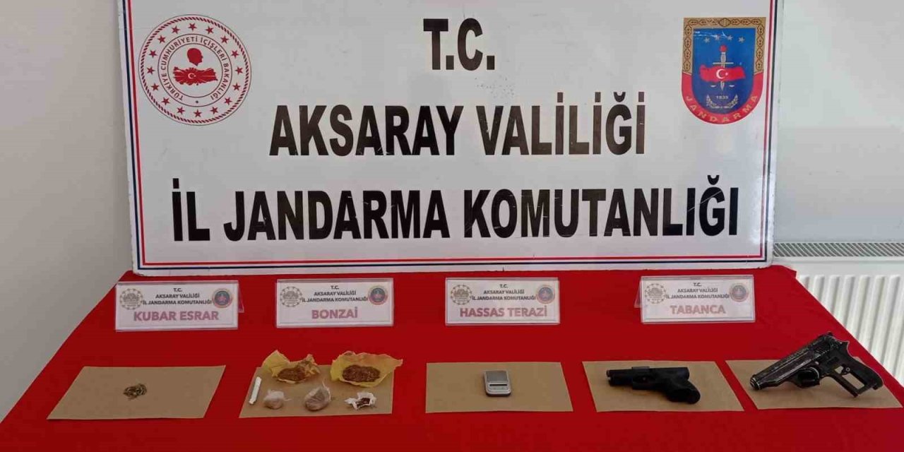 Aksaray’da uyuşturucu tacirlerine operasyon: 3 tutuklama