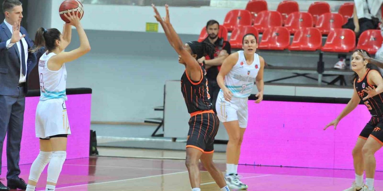 EuroCup Women: Melikgazi Kayseri Basketbol: 60 -  TTT Riga: 80
