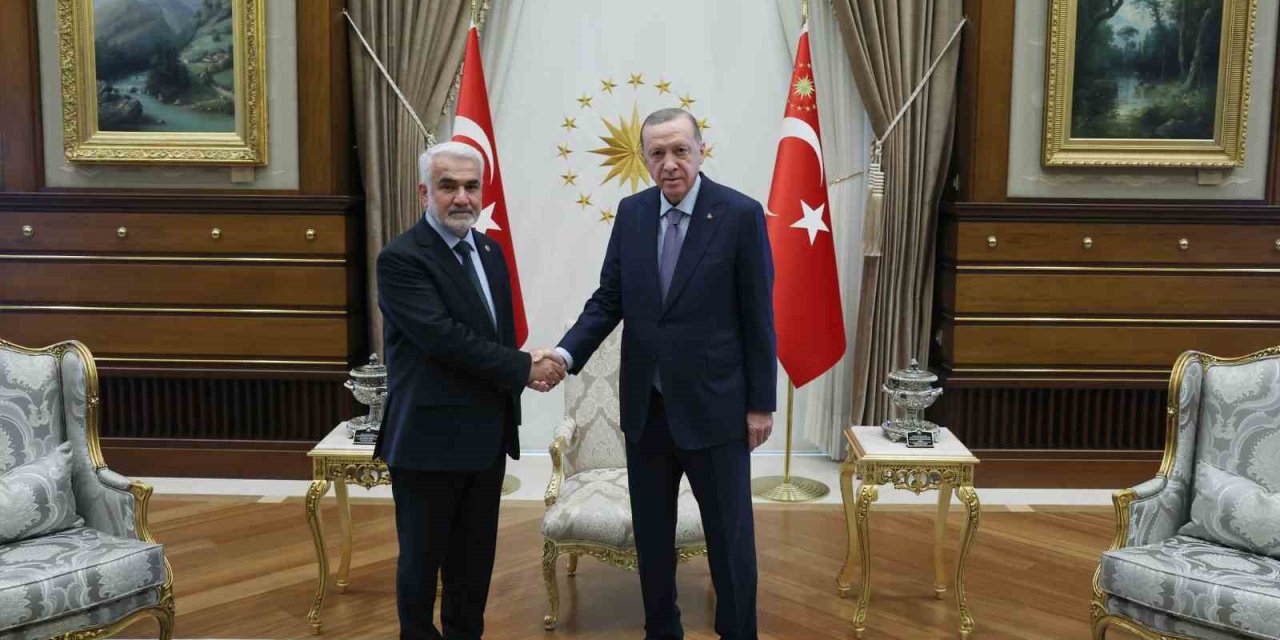 Cumhurbaşkanı Erdoğan, HÜDA PAR Genel Başkanı Yapıcıoğlu’nu kabul etti