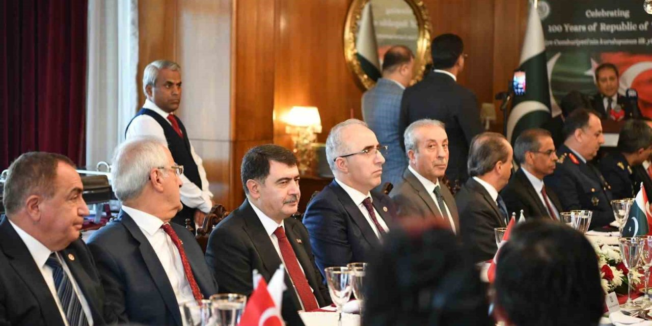 Pakistan Büyükelçiliği’nde, Cumhuriyetin 100. yılı kutlandı