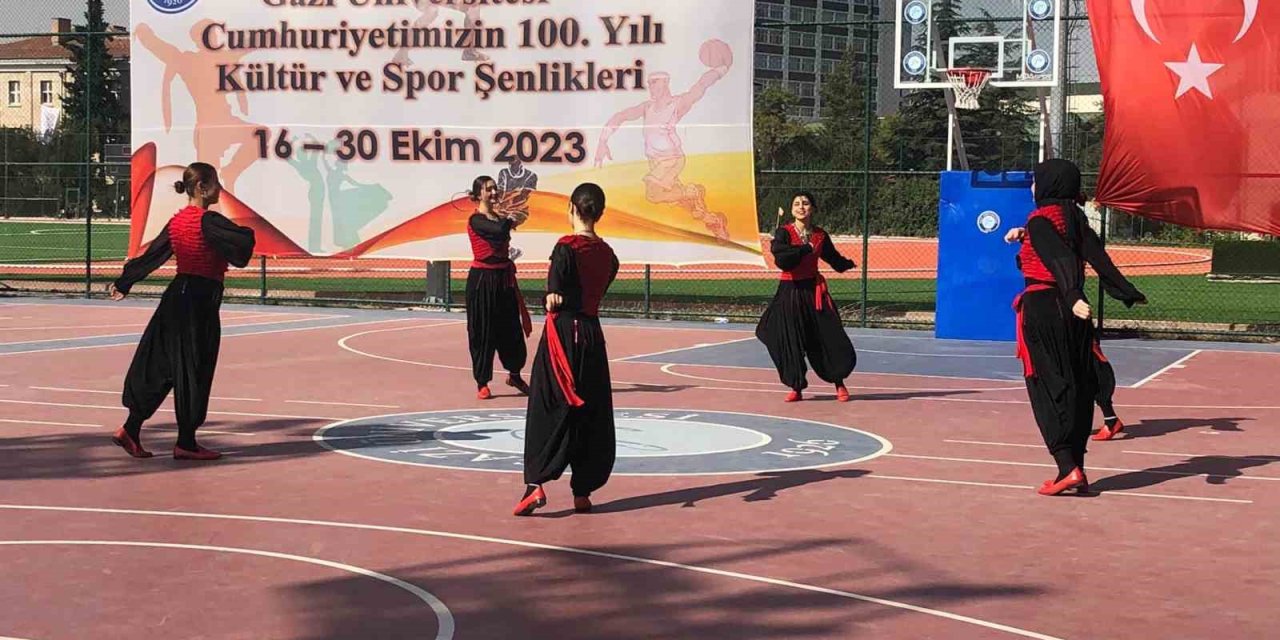 Gazi Üniversitesinde Cumhuriyet’in 100. yılında “Cumhuriyet ve Atatürk” paneli