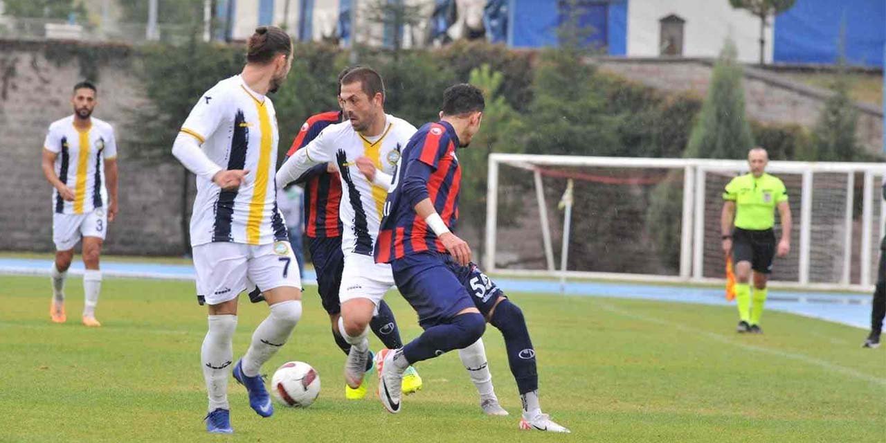 Kırıkkalegücü FK, Küçükçekmece Sinopspor maçı başladı