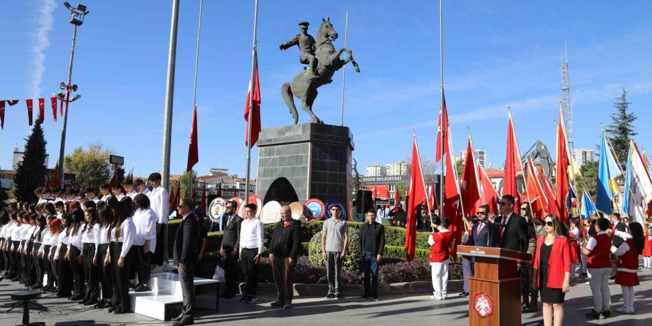 Niğde’de Cumhuriyet Bayramı coşkuyla kutlandı