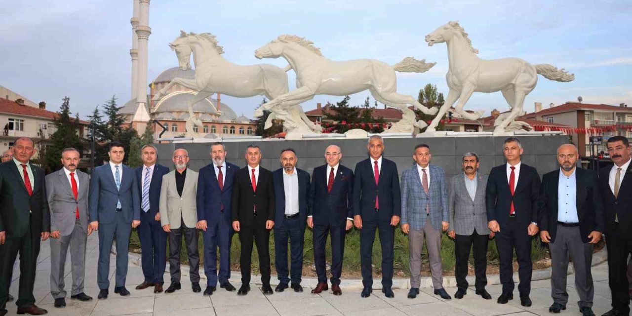 Gölbaşı’na Cumhuriyet’in 100. yılına yakışan meydan