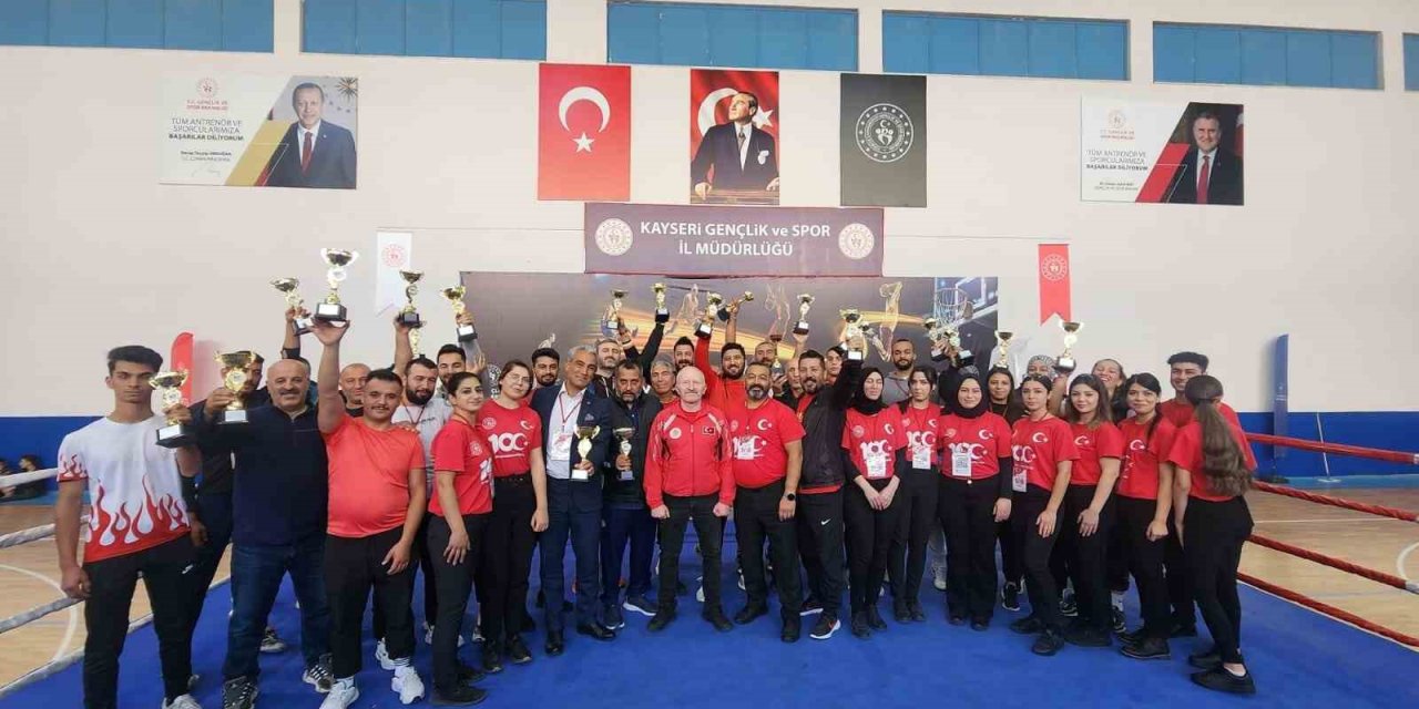 ‘Benim Vatanım Canım Türkiye’m Muaythai Şampiyonası‘ tamamlandı