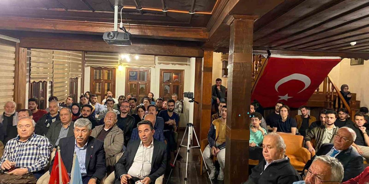 Türk Ocakları haftalık toplantısında ‘Kırım’ın İşgali ve Rusya - Ukrayna Savaşı’nın Etkileri’ konuşuldu