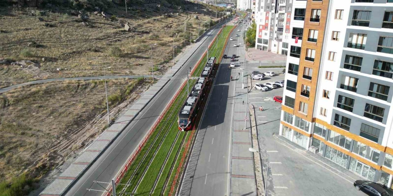 Yeni tramvay hattı ile raylı sistem uzunluğu 46 kilometreye ulaştı