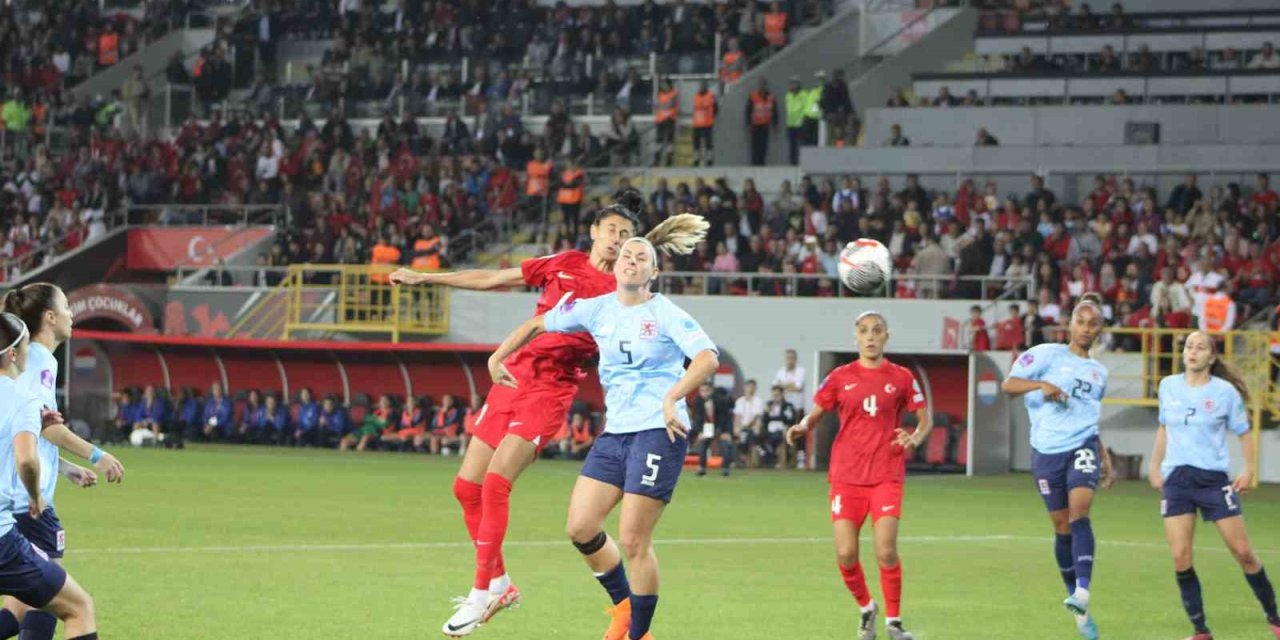 A Milli Kadın Futbol Takımı, UEFA Uluslar B Ligi’nde