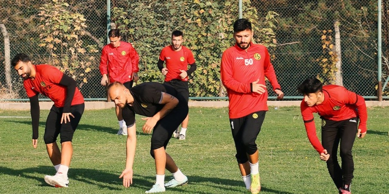 Eskişehirspor Sincan Belediyespor müsabakası hazırlıklarına başladı