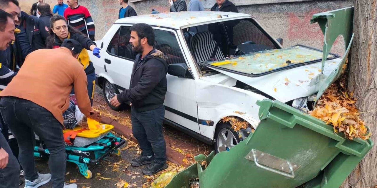 Sivas’ta ehliyetsiz sürücüler kaza yaptı, her iki tarafa da para cezası kesildi
