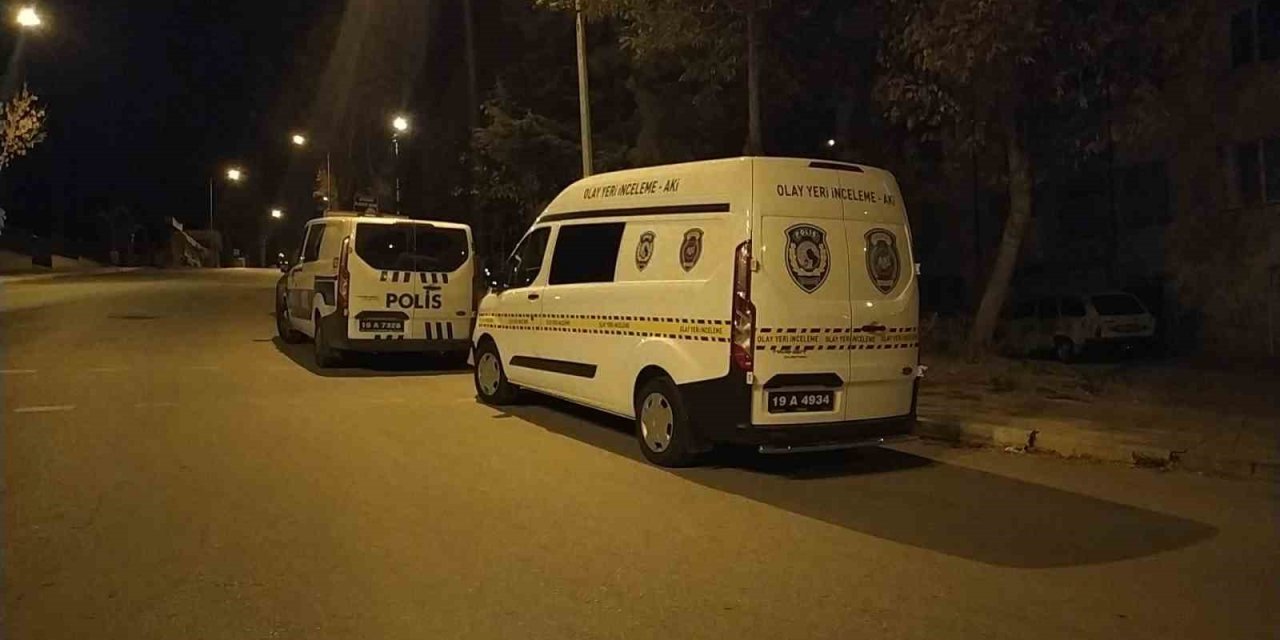 Çorum’da bir garip olay: "Evimde hırsız var" diyerek polis çağıran kadın 5. kattan atladı