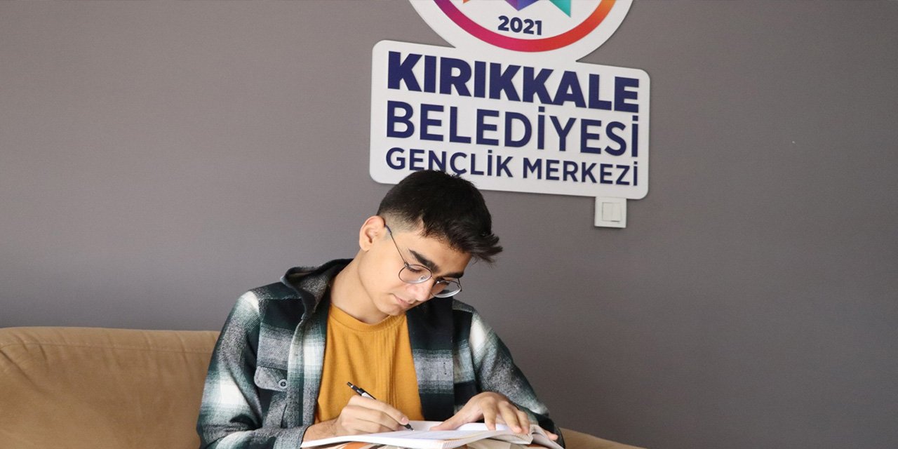 Kırıkkaleli gençler Gençlik Merkezinde buluşuyor