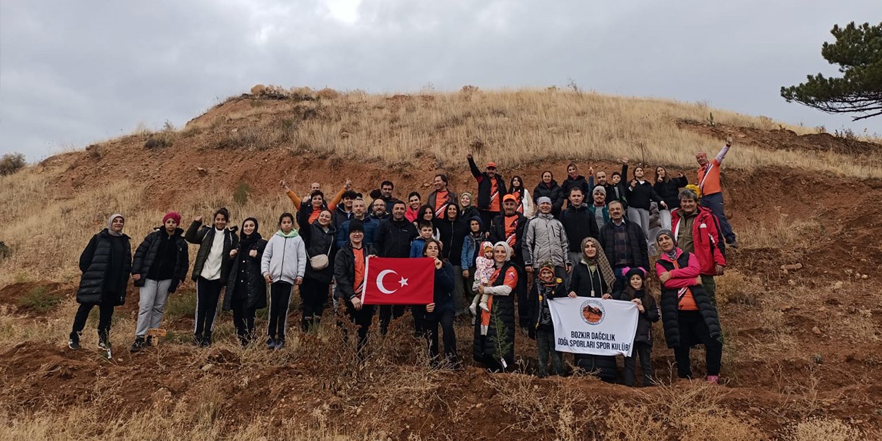 Kırıkkaleli dağcılar ağaç dikme etkinliği düzenledi
