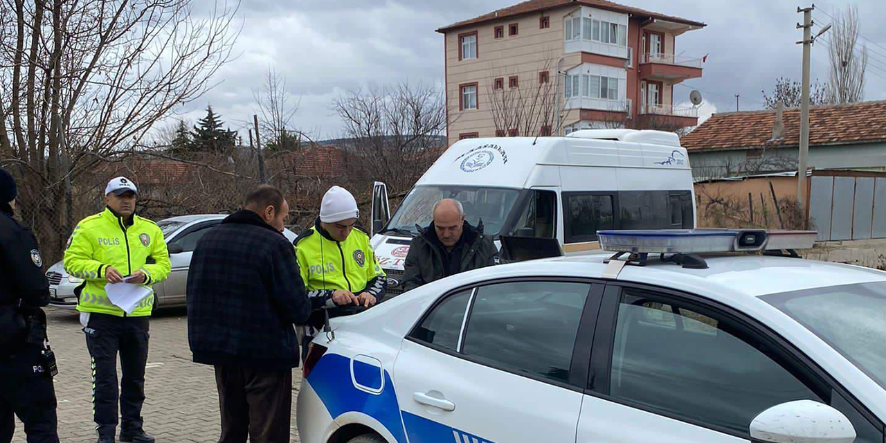 Okul önlerinde güvenlik denetimi