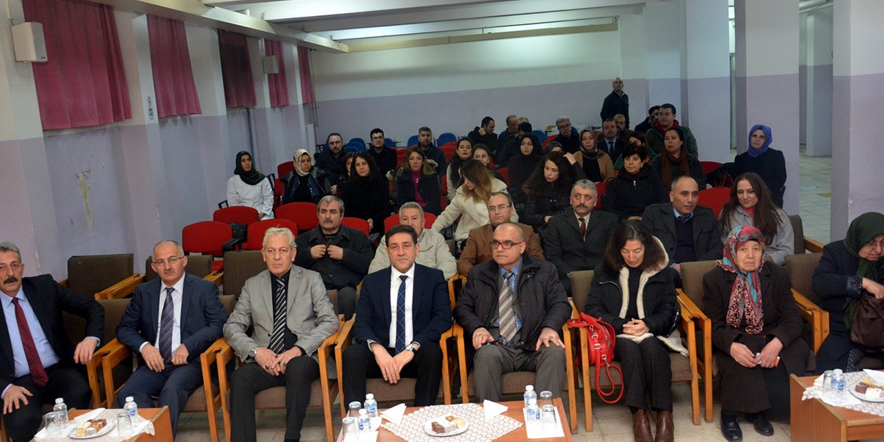 Türkçe öğretmeni dualarla anıldı