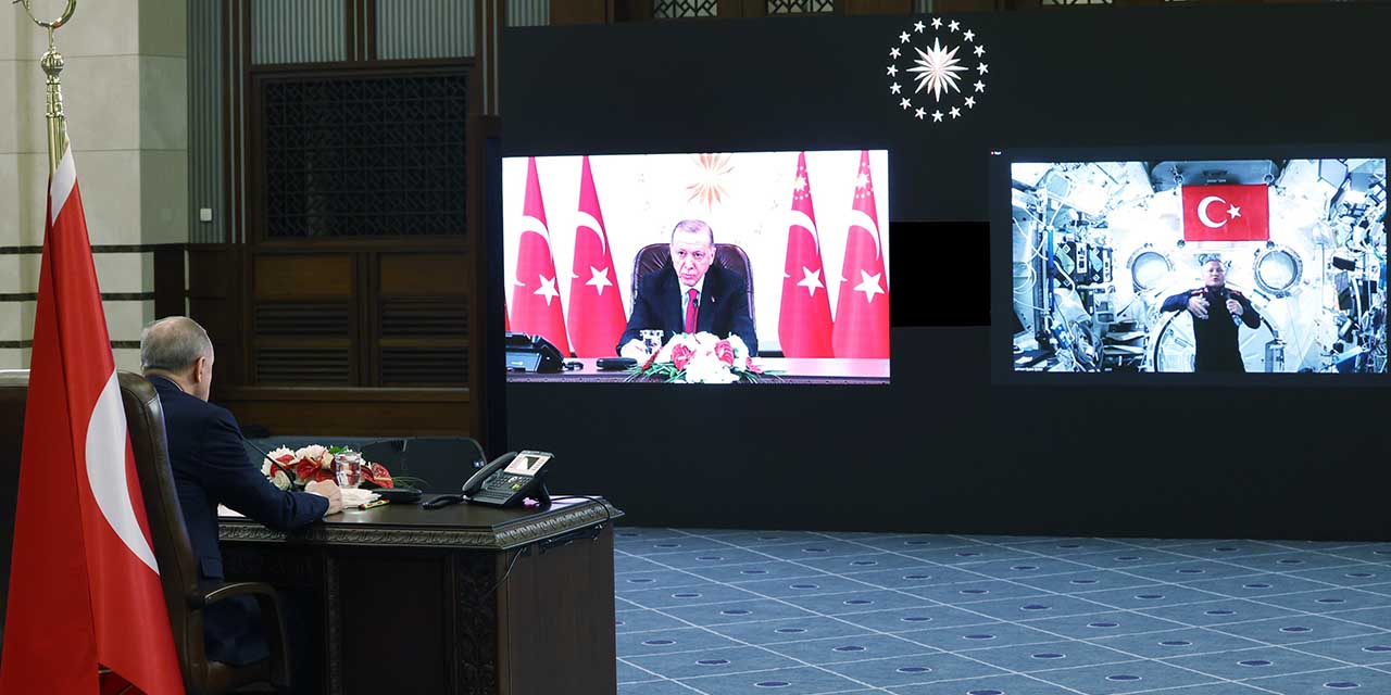 Cumhurbaşkanı Erdoğan, ilk Türk astronot Gezeravcı ile görüştü