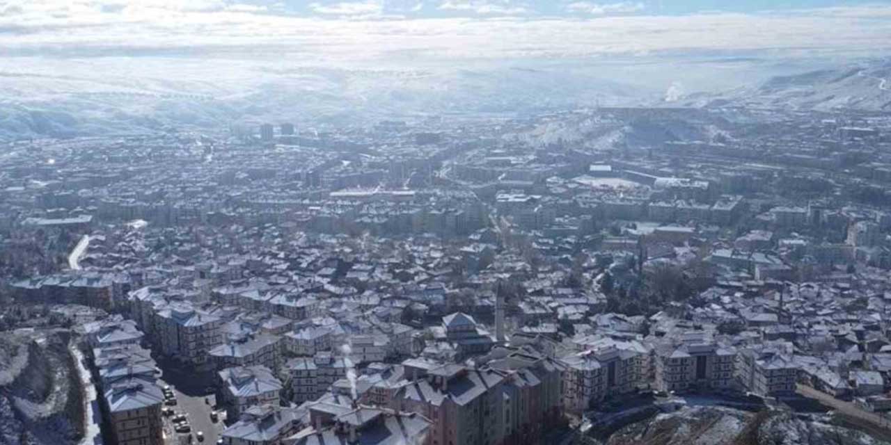 Beyaz örtü ile kaplanan Çankırı havadan görüntülendi