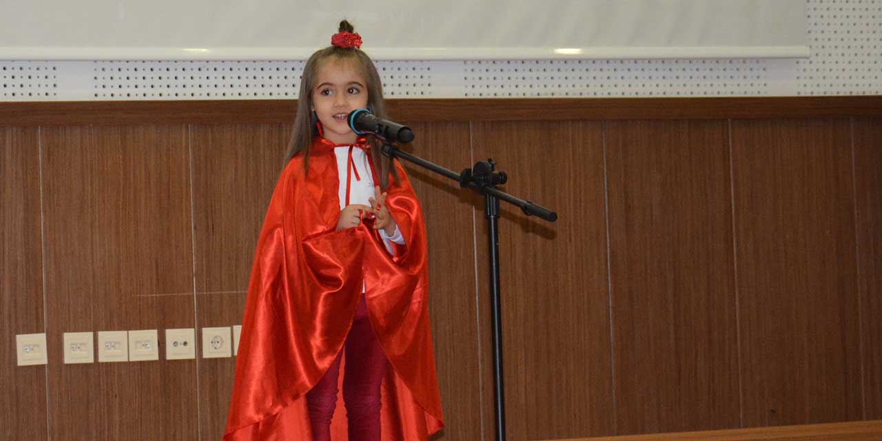 İstiklal Marşı’nı güzel okumak için yarıştılar