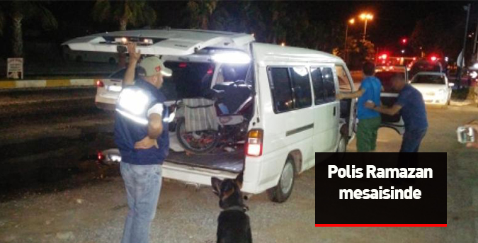 Polis Ramazan mesaisinde