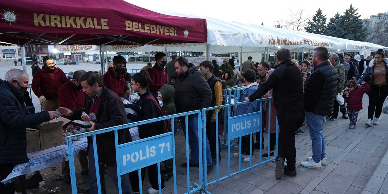 Kırıkkale Belediyesi iftar çadırı