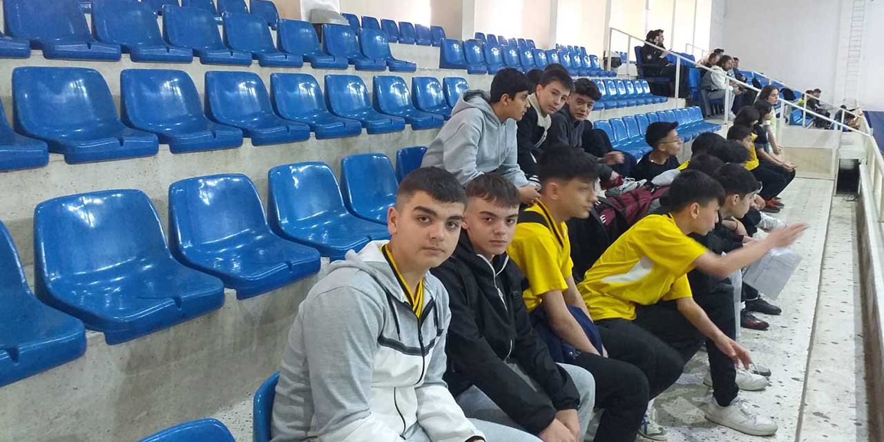 Okul Sporları Futsal Heyecanı Yenimahalle'de!