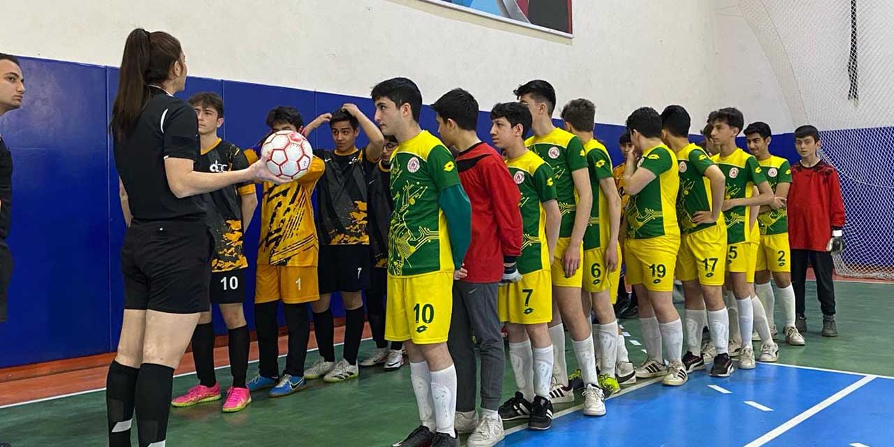 Futsal turnuvasında heyecan doruktaydı!