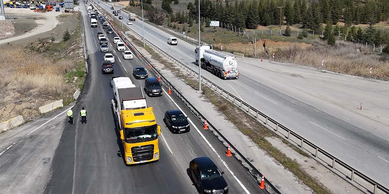 Tatilcilere uyarı! Dönüşlerinizi son güne bırakmayın