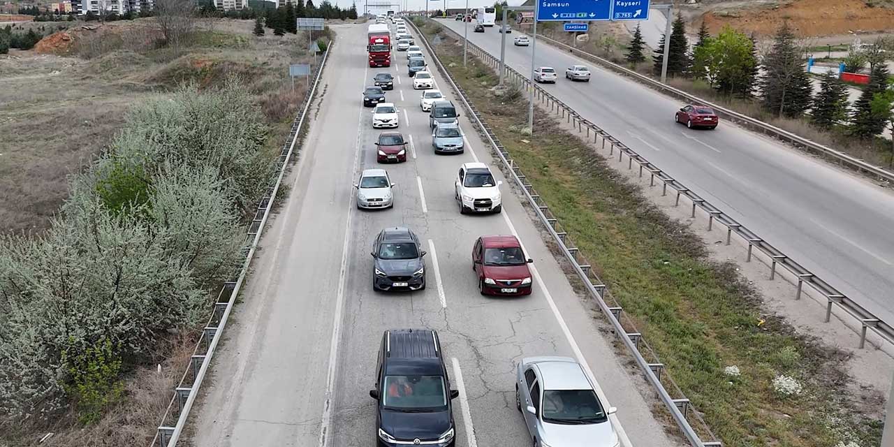 Trafiğe kayıtlı araç sayısı 76 bin 376 oldu