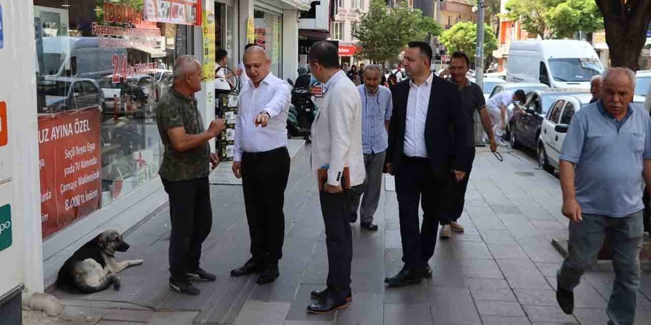 Önal, cadde esnaflarının sorunlarını dinledi