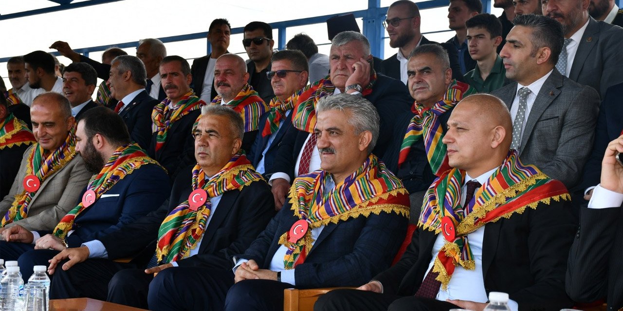 Başkanlardan Karakeçili’ye büyük ilgi