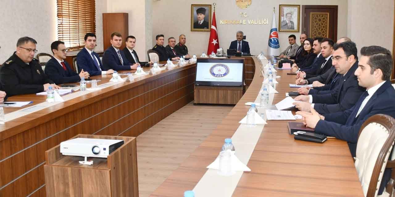 Güvenlik ve asayiş için toplandılar