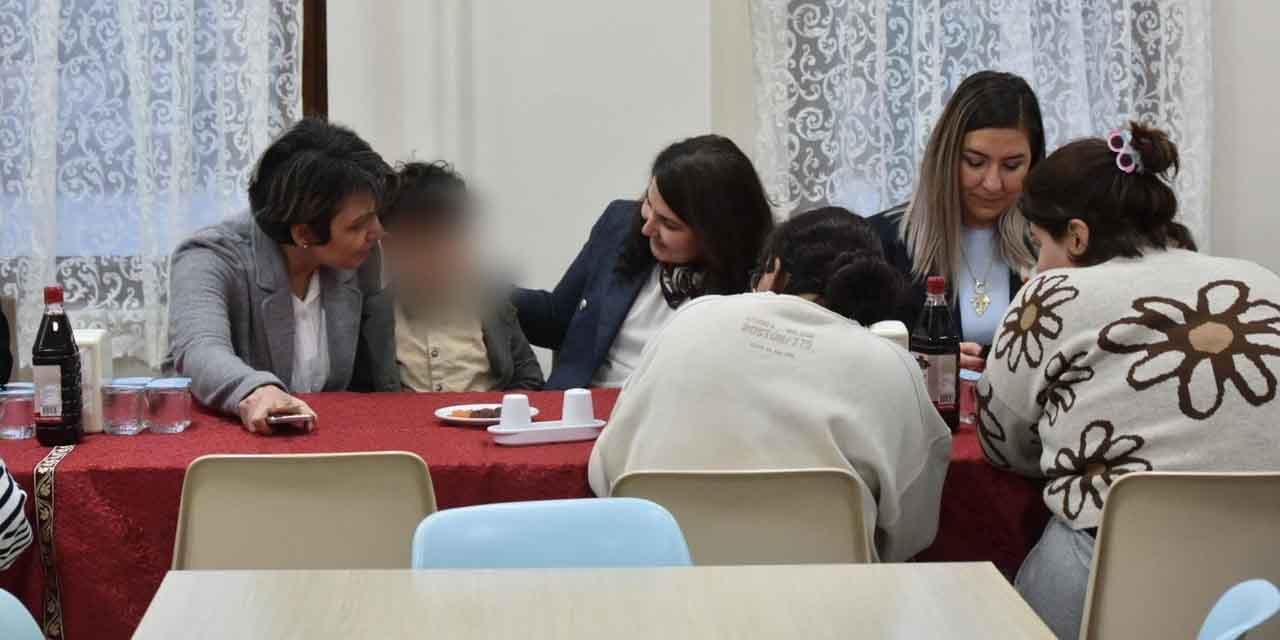 Çocuklarla rengarenk iftar
