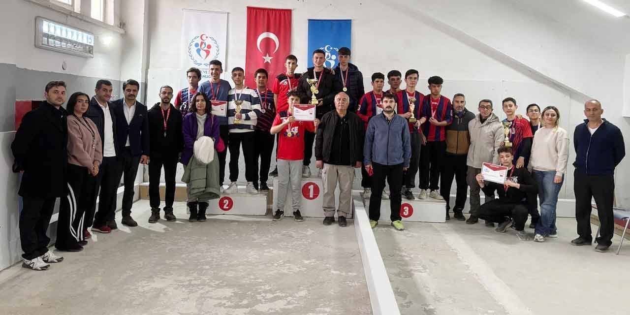 Bocce genç kız-erkek müsabakaları tamamlandı