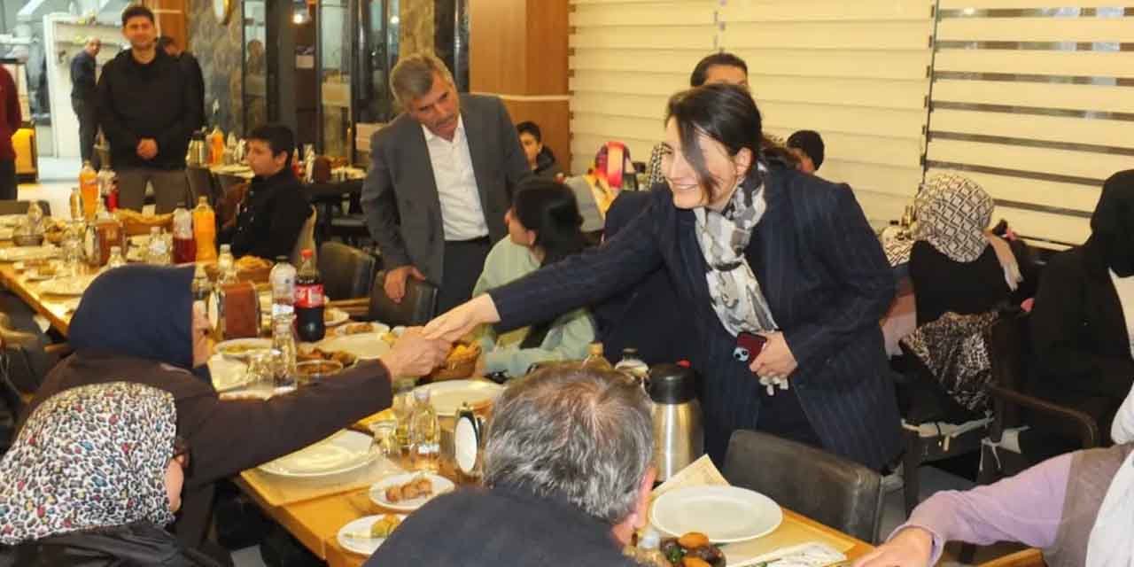 Bahşılı’da yetim çocuklar iftarda buluştu