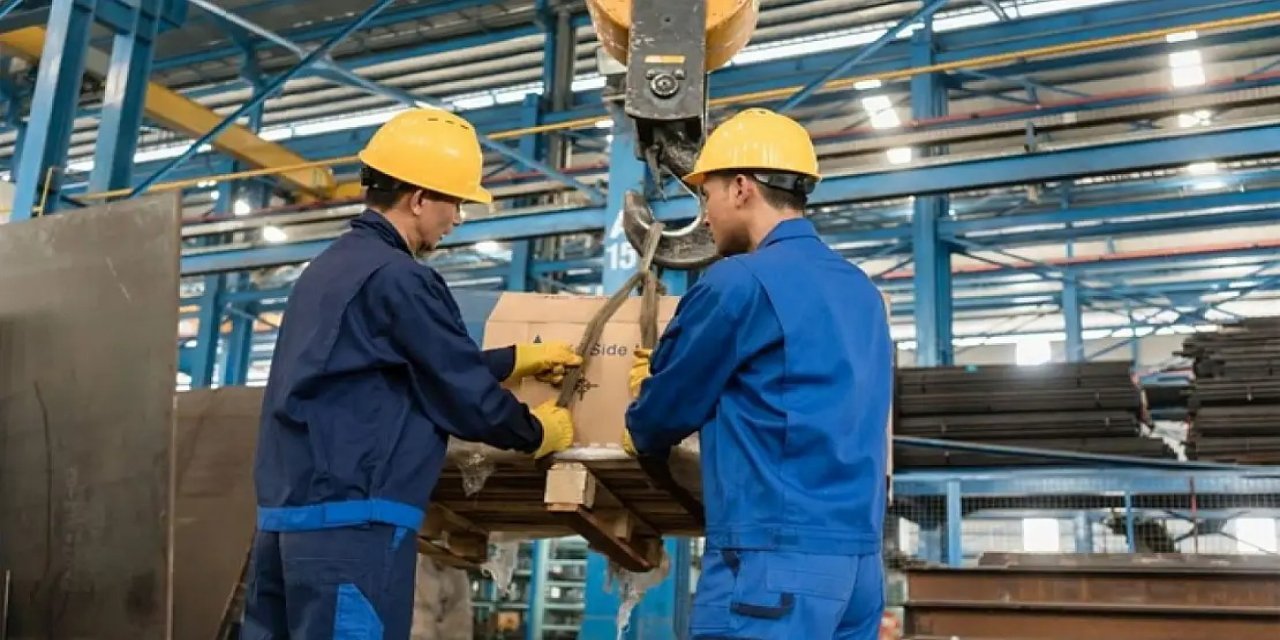 Sanayi üretimi yıllık %1,9 azaldı