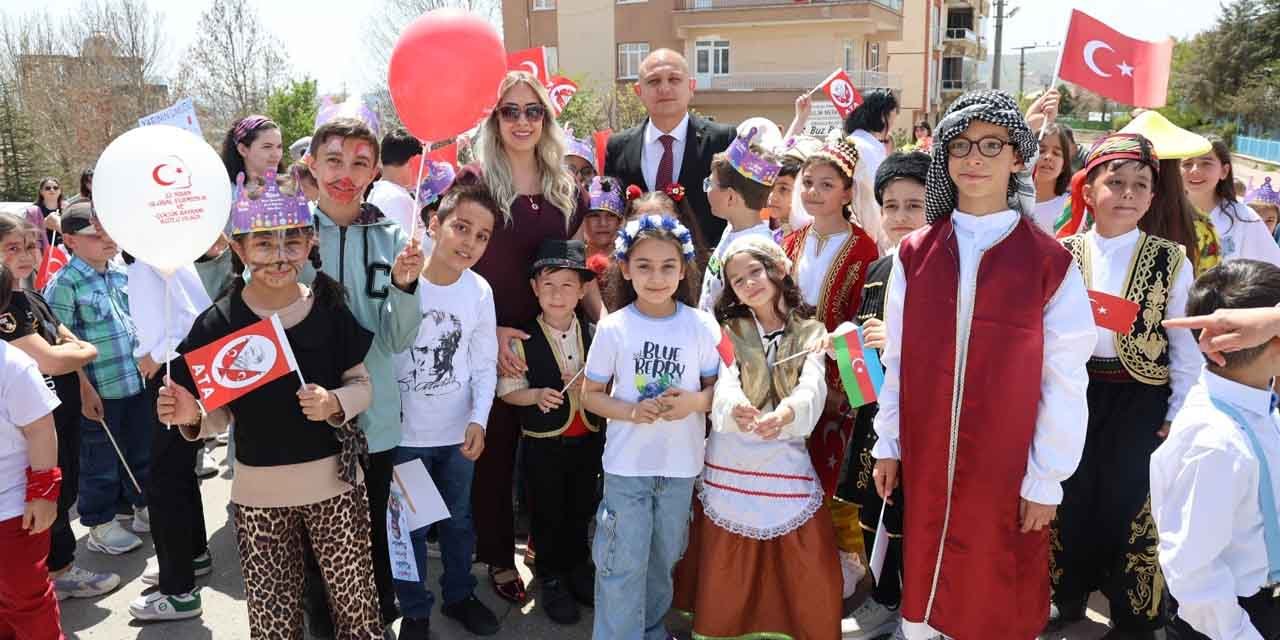 Bilim Merkezinde renkli bayram