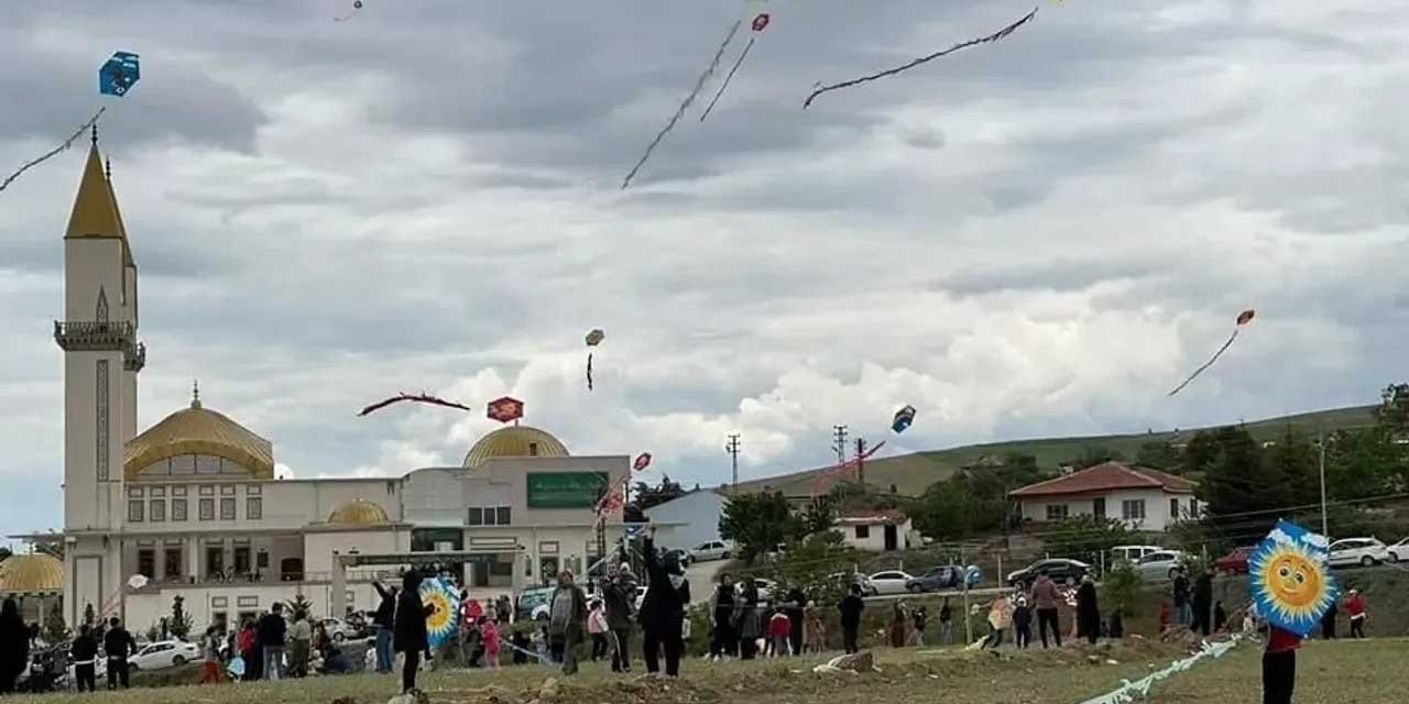 Gazze için uçurtmalar Kırıkkale'de yükseliyor