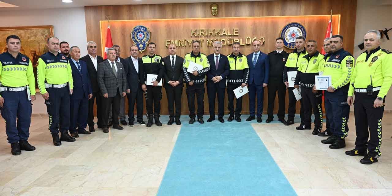Başarılı personeller ödüllendirildi