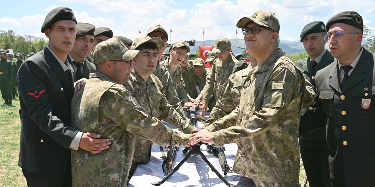 Mehmetçiklerin en güzel engelsiz yemini