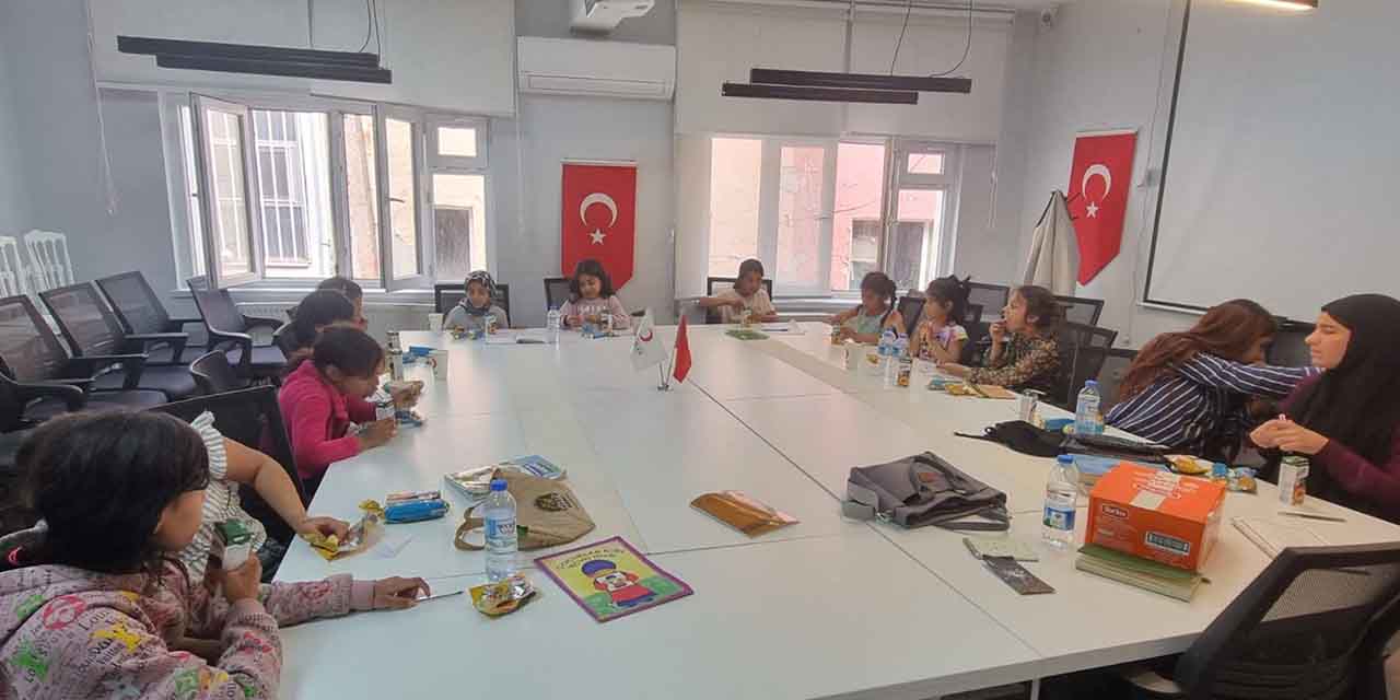 Kızılay’dan çocuklara değerler eğitimi
