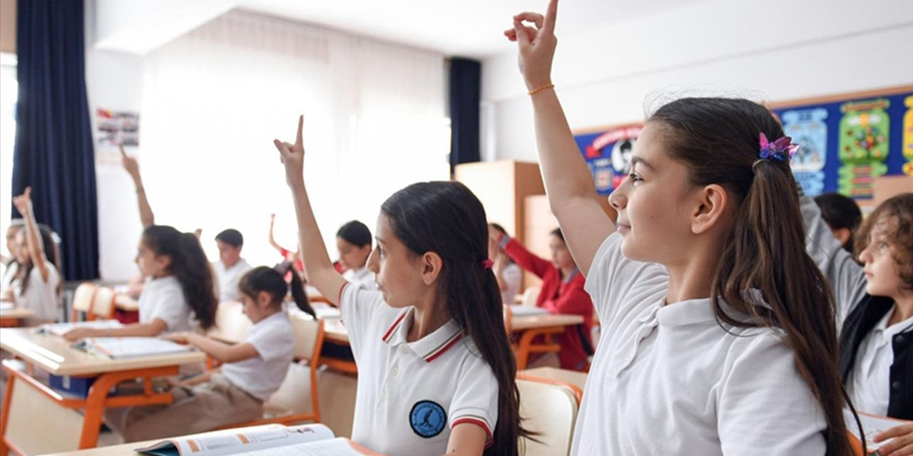 Başarılı öğrencilere destek ödemesi