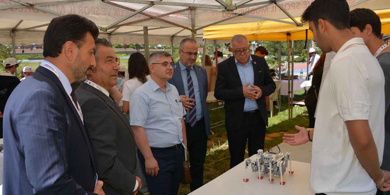 Öğrencilerin sağlık projeleri dikkat çekti